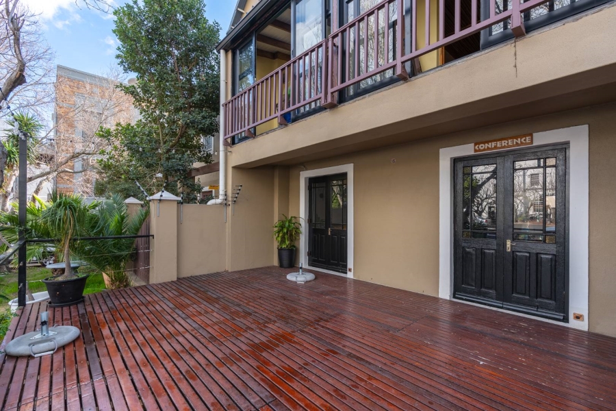 To Let Commercial Property for Rent in Gardens Western Cape